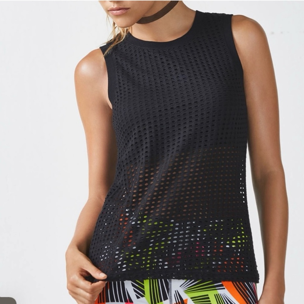 Women’s Fabletics size medium sleeveless top